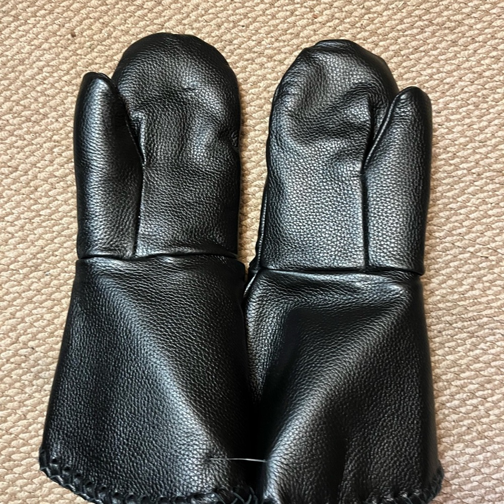 Black Leather Gloves